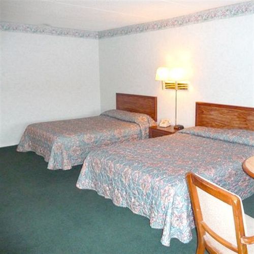 Pottsville Motor Inn Room photo